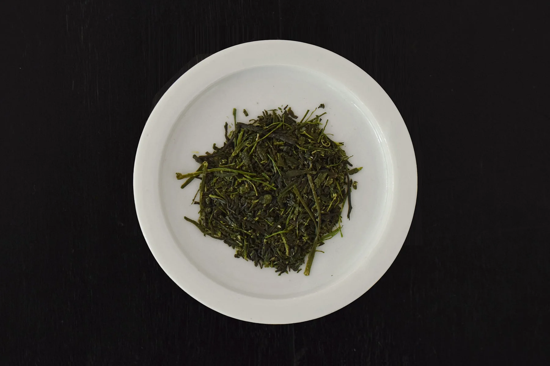 Deep steamed covered tea